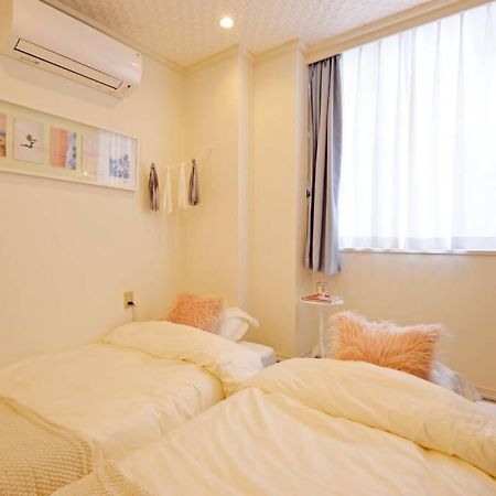Meee Shinjuku Apartment Tokyo Exterior photo